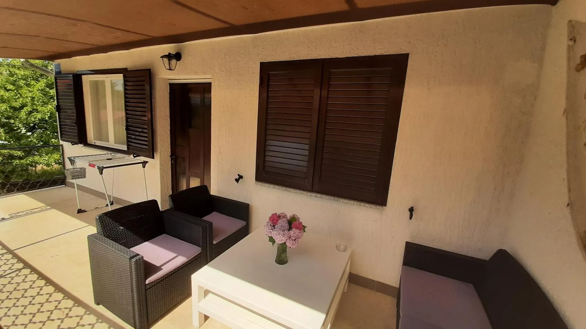 Apartment Apartman Vito Milohnici Croatia